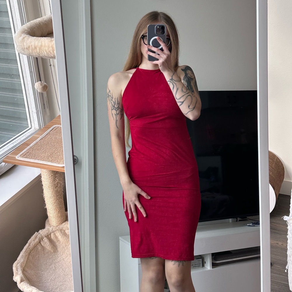 Elegant Red Halter Dress